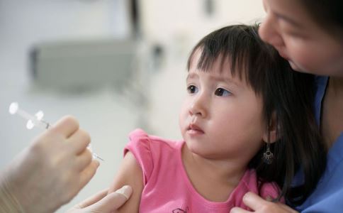 宝宝接种疫苗后发烧正常吗 疫苗接种后发热怎么办