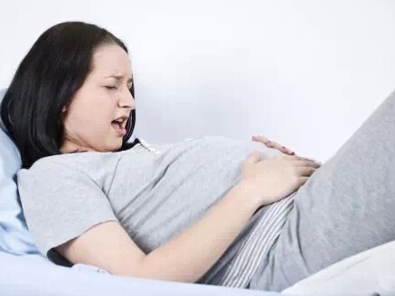 怀孕期间肚子痛是怎么回事