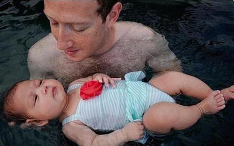 扎克伯格晒女儿游泳照,婴儿游泳有哪些注意事项？