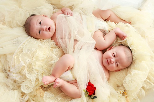 怀双胞胎的早期症状,怎样才能一胎怀两？