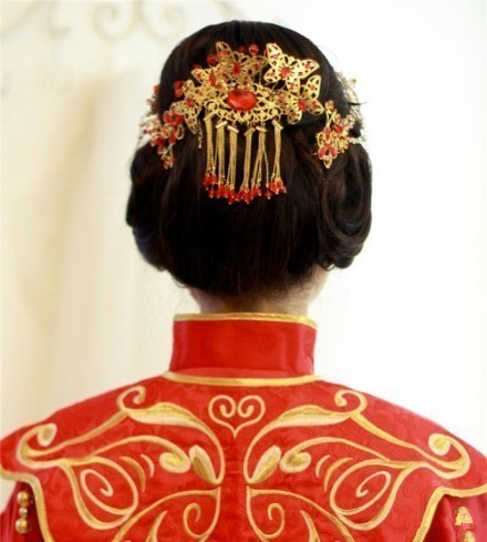 中式婚礼之新娘发型，端庄典雅，超级美！！