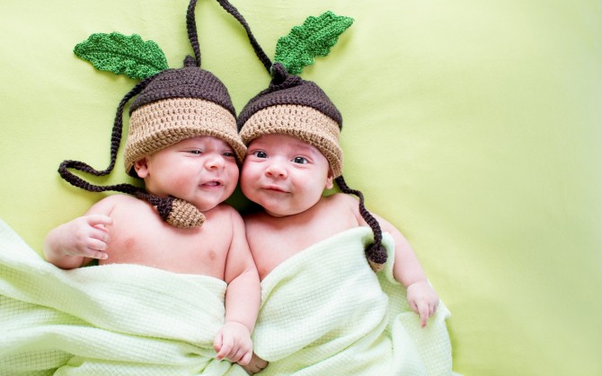 想生双胞胎去做试管婴儿？