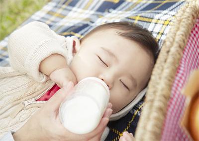 什么奶粉适合新生儿？宝宝不爱喝奶粉怎么办？