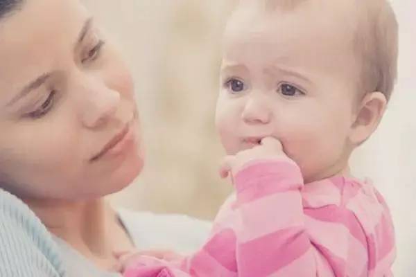宝宝咳嗽是怎么回事？什么食物可以有效的止咳？