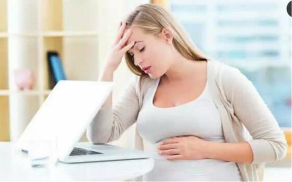 孕妈妈在工作期间应该注意些什么呢？