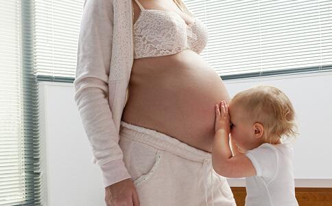 怀二宝的孕期症状跟大宝不同，是代表性别不同？