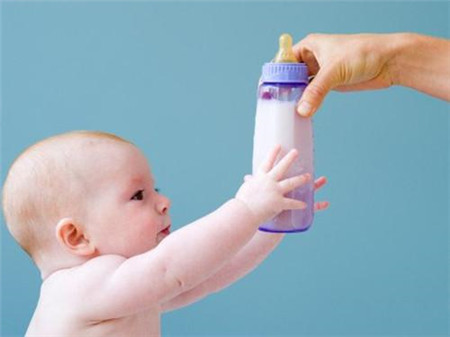 腹泻奶粉有用吗，该如何挑选呢