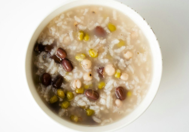 吃薏米怎么做才能美白 明星强推的薏米美白法绝对不能错过