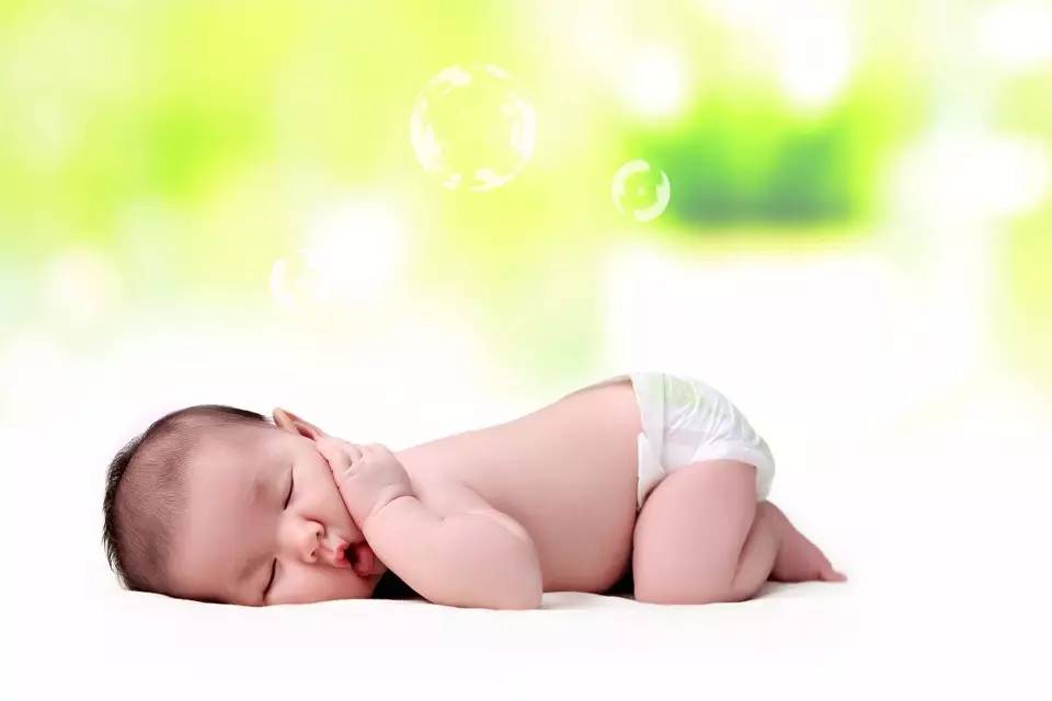 孩子睡觉时经常张嘴呼吸 真的不好吗？