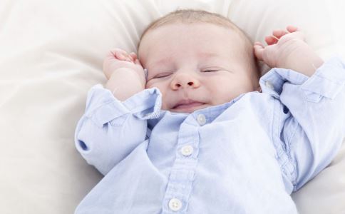 宝宝睡觉抽搐是怎么回事 主要原因有三