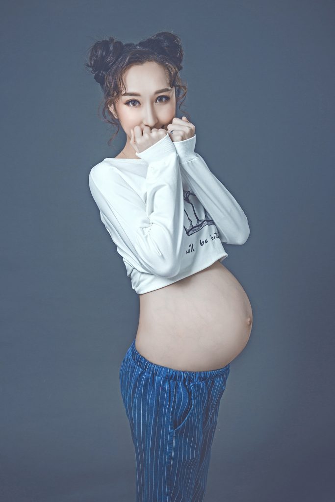 本套孕妇写真来自南京云摄影孕妇摄影-孕妇夫妻照写真摄影