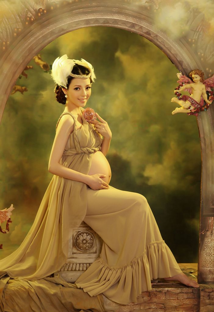 油画风女王气质孕妇照写真摄影