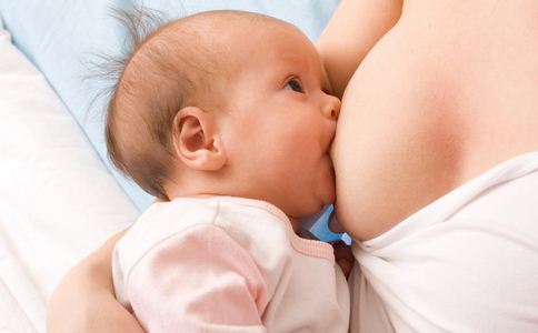 女子每月背40公斤母乳 母乳喂养的好处