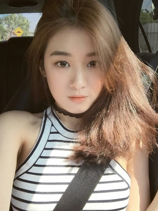 这个凶怎麼感觉越看越大？水奶妹Kendra凸起物太明显