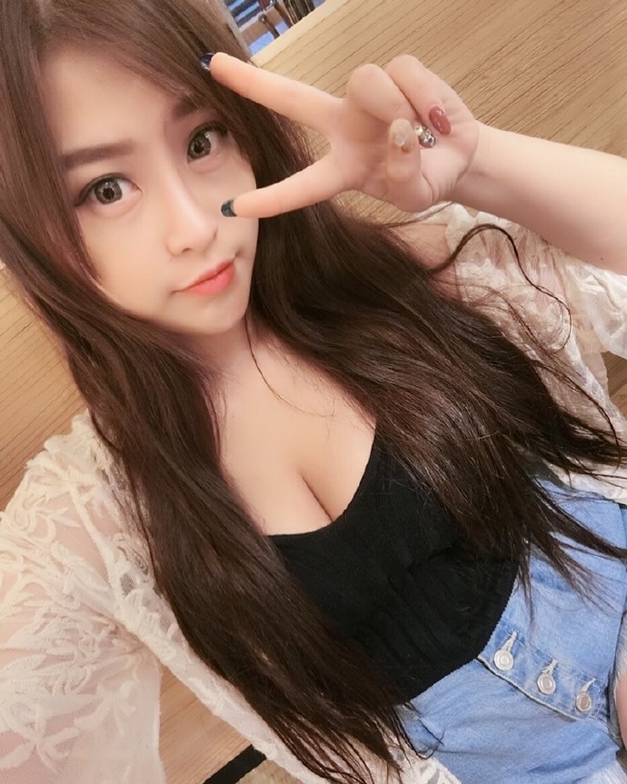 这身材，感觉有点过分了！ ​​​​