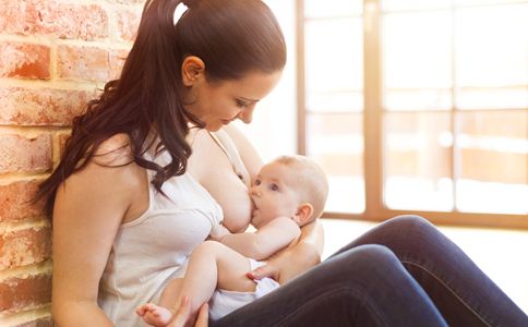 預防乳腺炎,這5件事在哺乳期一定不要做