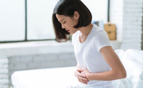 女人右下腹疼痛是什么原因 如何检查判断