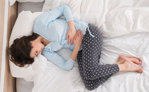 怀孕初期胃部灼热正常吗 怎么缓解不适