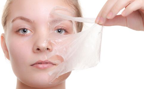 干性皮肤如何正确使用保湿面膜 分3个步骤