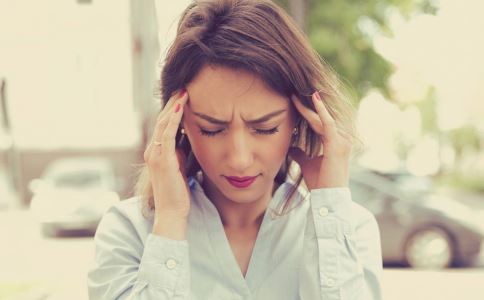 为什么会头痛 可能是精神压力过大