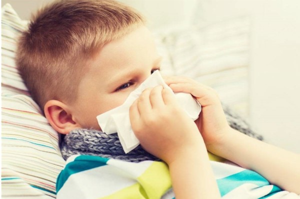 小孩咳嗽有痰的偏方 最快速有效化痰止咳方法