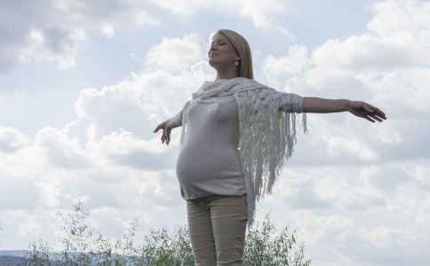 孕期知识：孕妇孕期白带不正常该怎么办