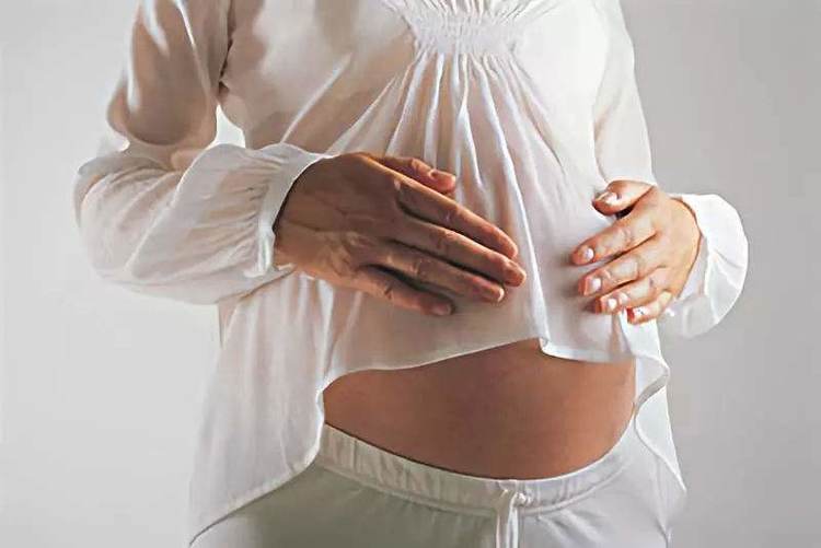 孕期尿路感染怎么办？孕妈不会预防，胎儿最受罪