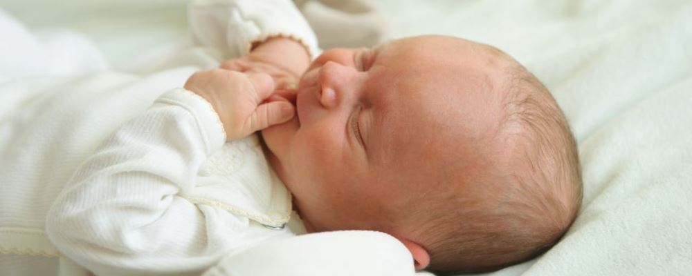 新生儿脐带护理的七个注意事项 快收藏起来