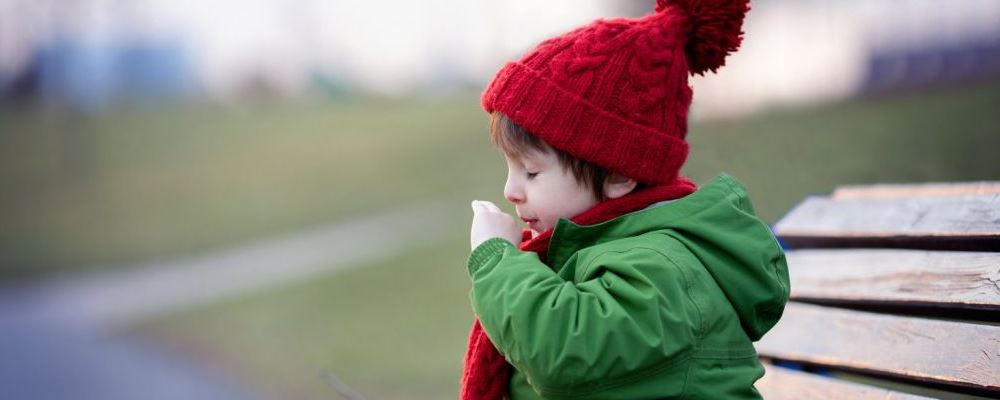 儿童感冒别忽视 小心带来四种并发症