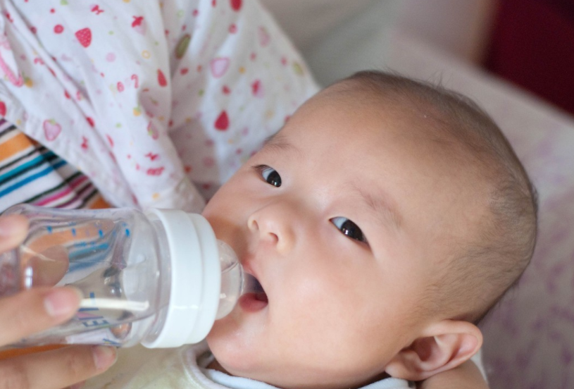 宝宝断奶后，不喝奶粉应该如何是好？