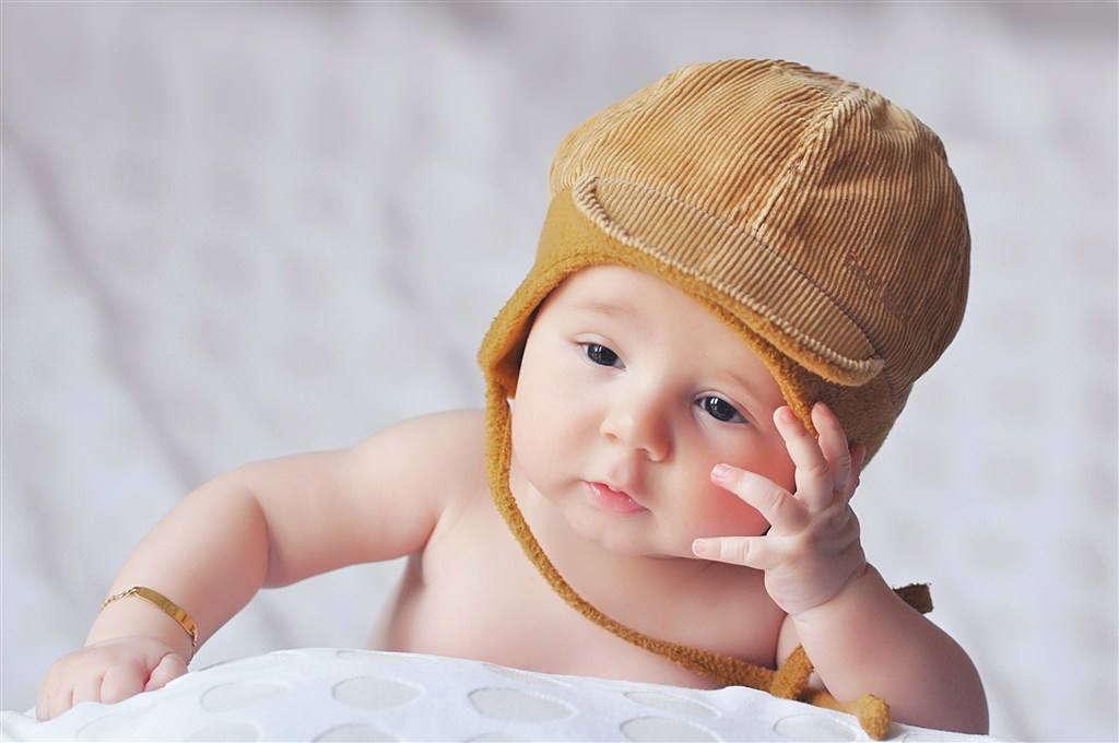 导致宝宝黄疸偏高的原因有哪些?黄疸什么时候会出现?