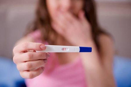 验孕棒多久才能测出准确结果 女性怀孕自己要早知道