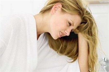 女性发现痔疮的症状需要重视,孕妇患上痔疮的最佳治疗方法