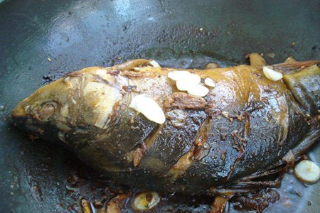 红烧鱼的详细做法一学就会,过年红烧鱼块鲜美简单菜谱