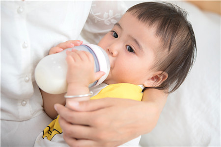 厌奶期如何保证母乳产量不少