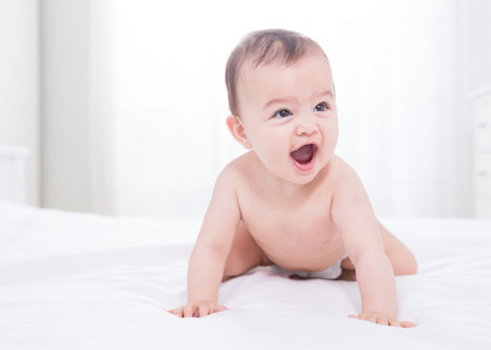 8个症状，说明宝宝开始长牙了！宝宝长牙期吃什么好？