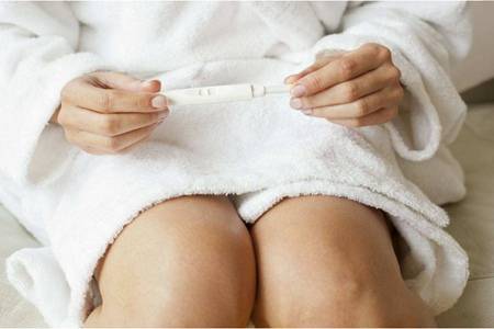 排卵试纸的正确用法,教女生判断排卵期的准确方法