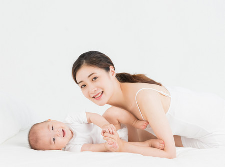 宝宝频繁夜醒有什么影响 如何减少宝宝夜醒次数