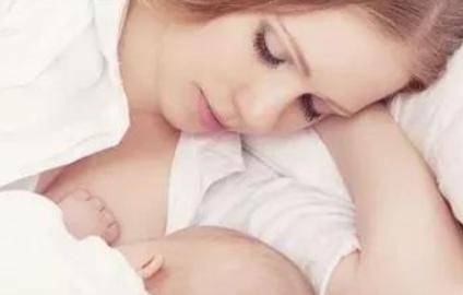 母乳喂养好处多,宝宝的四个表现判断母乳充足
