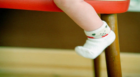 宝宝为什么喜欢脱袜子?背后有这几个说不出的苦衷,并非是调皮