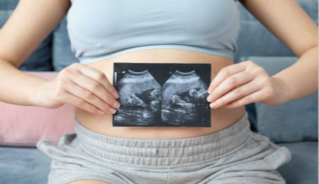怀孕40天b超看不到孕囊正常吗