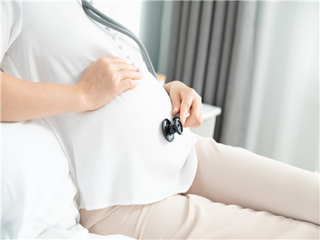 用试纸确认怀孕了为什么还要测血HCG值？