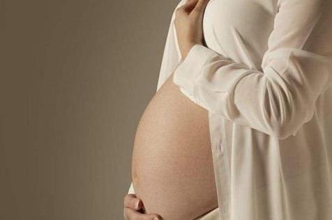 怀孕初期有哪些症状：这些信号是宝宝再给你打招呼