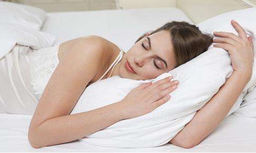 睡觉流口水是怎么回事？成人睡觉流口水怎么治