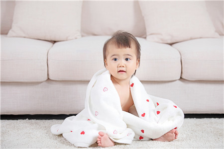 【哪些宝宝缺乏维生素】如何判断宝宝是否缺少维生素