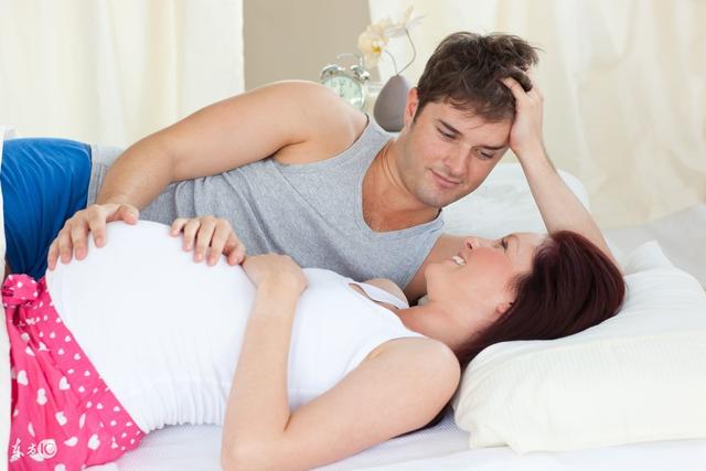 8个征兆说明你怀孕了