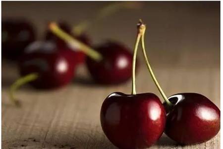 八大低糖水果排行表美容养颜,糖尿病患者也能吃的水果