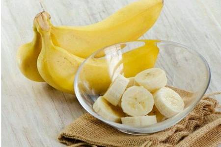 香蕉不能和什么一起吃,六种香蕉相克食物要记熟