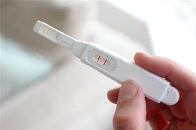 怀孕多久能用验孕棒测出来