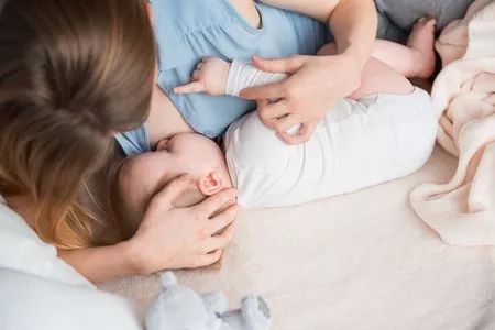 母乳一直比较稀是什么原因